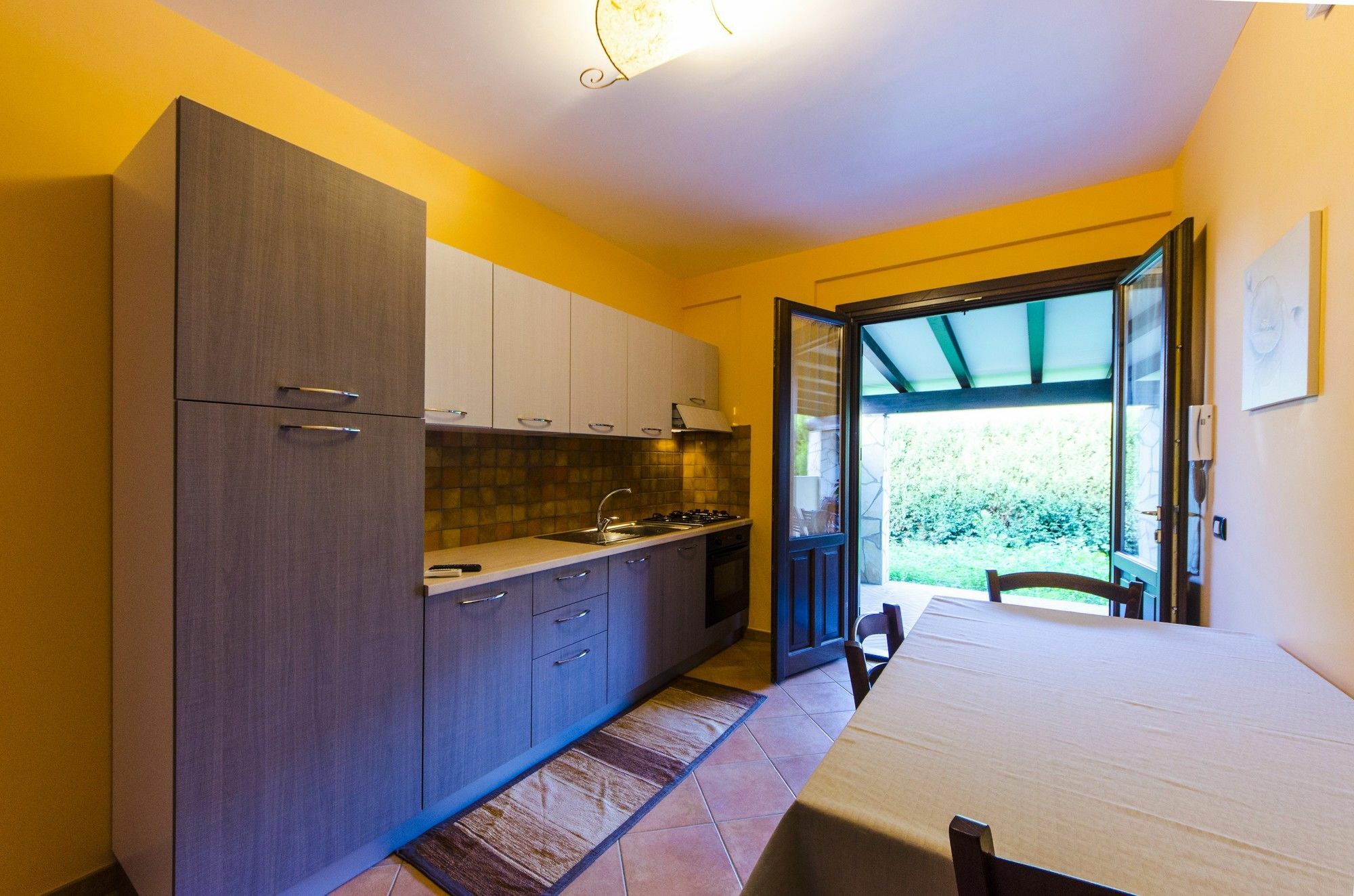 Residence Hydria Campofelice Di Roccella Exteriör bild